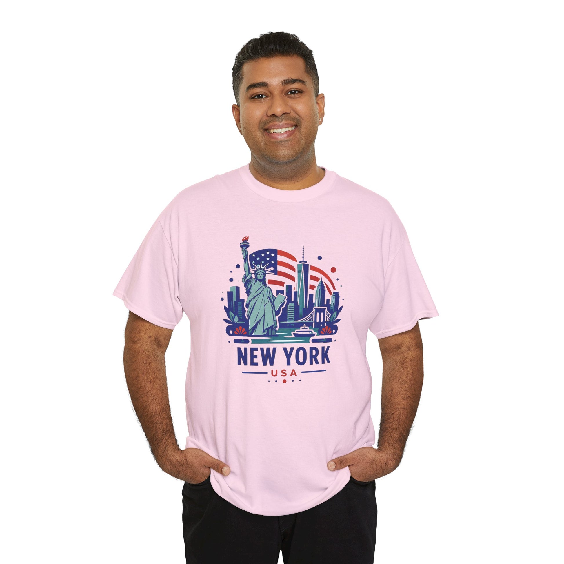 Light pink crewneck T-shirt with Statue of Liberty and 'NEW YORK USA' graphic
